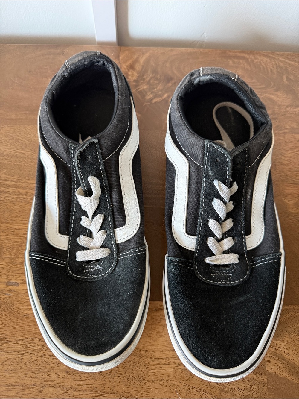 Vans Black and White Low-Top Women's Skate Shoes